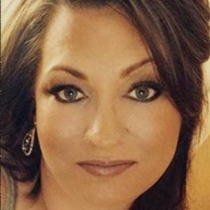 Meet your Posher, Posh